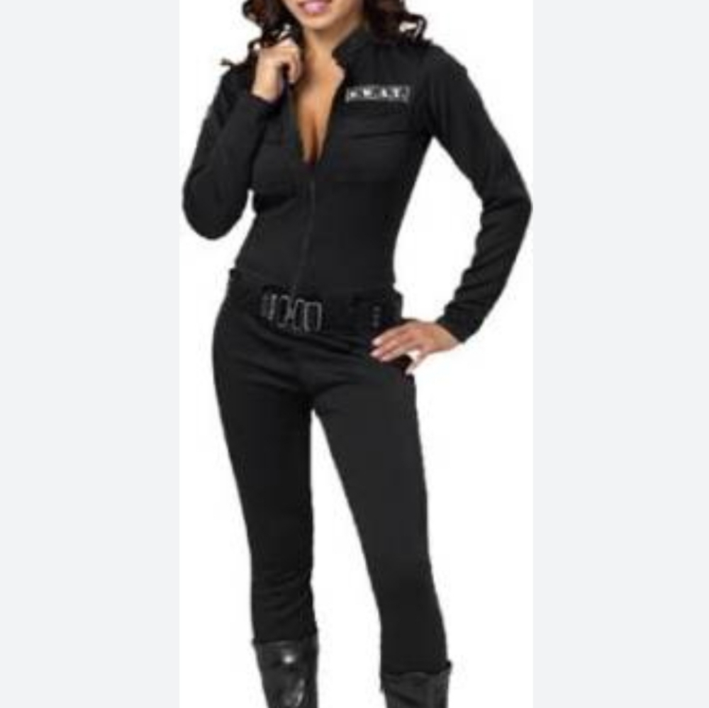 Halloween S.W.A.T. Costume Black Jumpsuit and Belt. Like New!